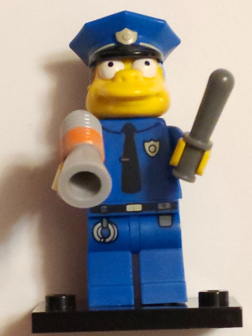 Lego CMF The Simpsons Series 71005-15 Chief Wiggum Minifigure, Retired, Includes